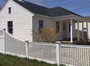 89 Samoset Ave, Hull, MA 02045