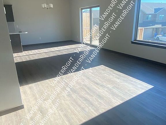 4th image of 3703 E Siasconset Pl