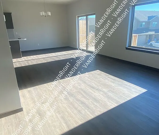 3703 E Siasconset Pl — Photo 4