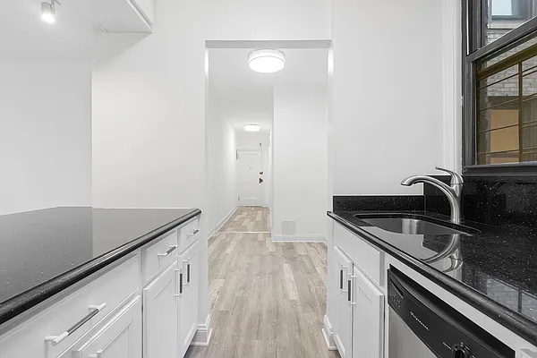 Sold by SR8 REALTY LLC | media 10