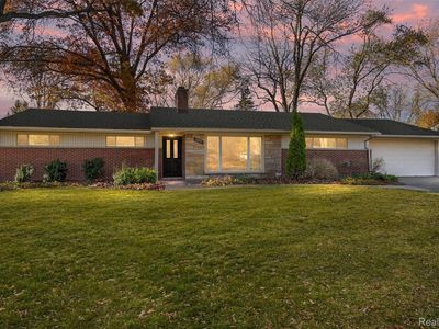 28295 Bayberry Rd, Farmington Hills, MI, 48331