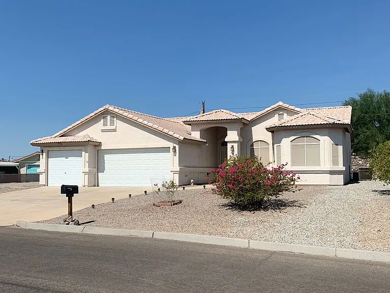 1306 Escalera Pl — Photo 2