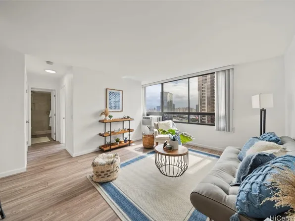 876 Curtis St APT 2901, Honolulu, HI 96813