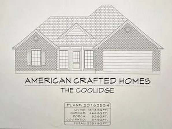 404 N Elm St, Sweeny, TX 77480