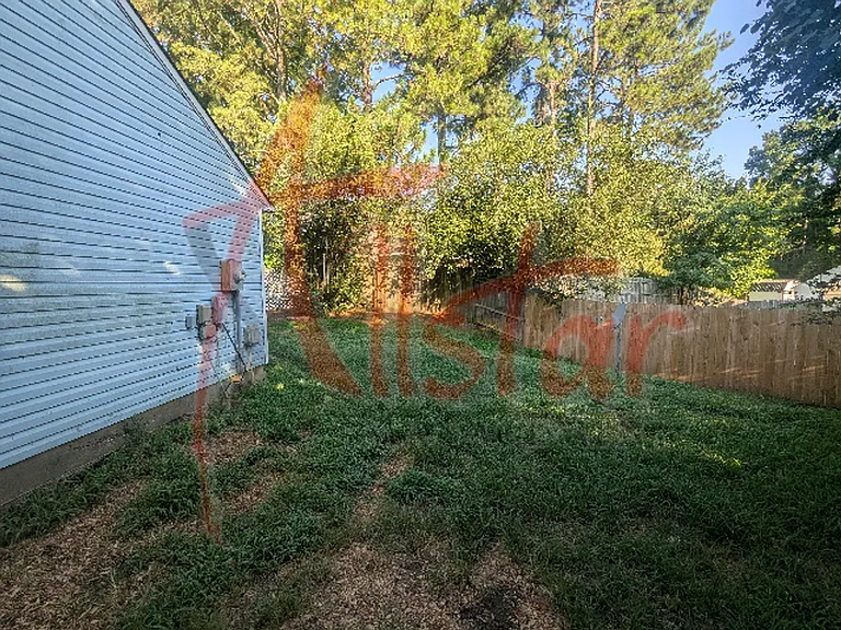 502 Village Cv — Photo 12