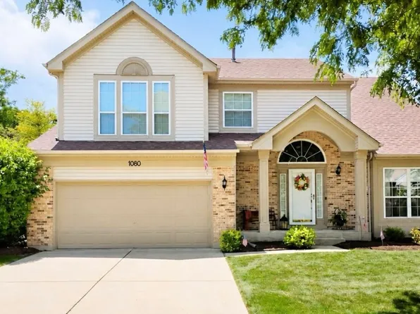1080 Victoria Dr, Fox River Grove, IL 60021