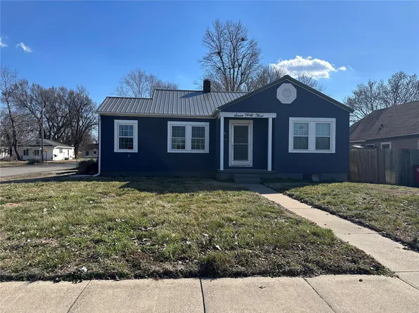 743 Greer Ave, Sikeston, MO 63801
