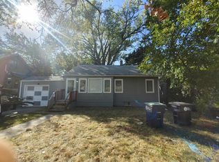 6306 N 36th St, Omaha, NE 68111