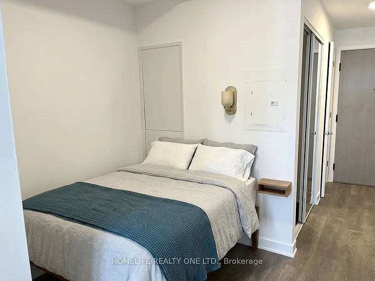 130 River St #2706 — Photo 5