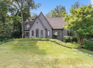 403 S Lakeshore Dr, Fontana, WI 53125