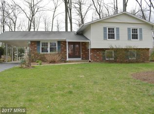 9107 Murdock Rd, Fairfax, VA 22032