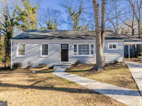 2452 Semmes St, East Pt, GA 30344