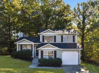 6762 Bent Creek Dr, Rex, GA