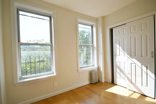 Rented by Bold New York | media 19