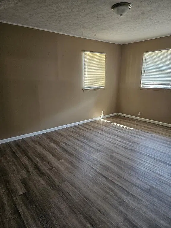 730 Hausfeldt Ln. — Photo 4