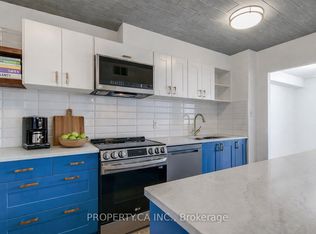 Briar Hill Towers, Toronto, ON M6B 4B5