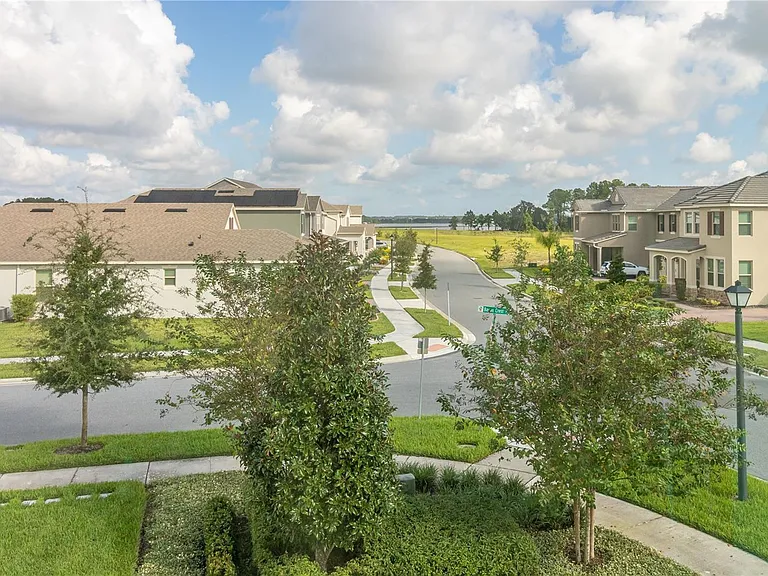 16507 Outter Grove Aly — Photo 32