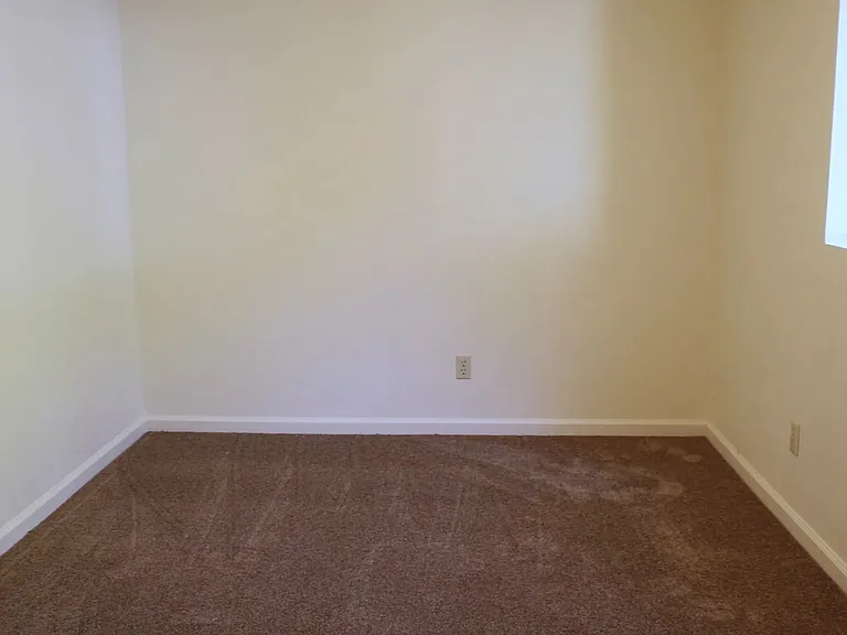 305 Ash St #7 — Photo 12
