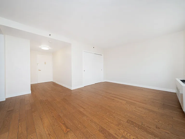 75-25 153rd St #444 — Photo 7