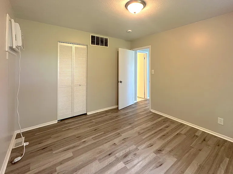 11812 Carrington Ave #2 — Photo 3