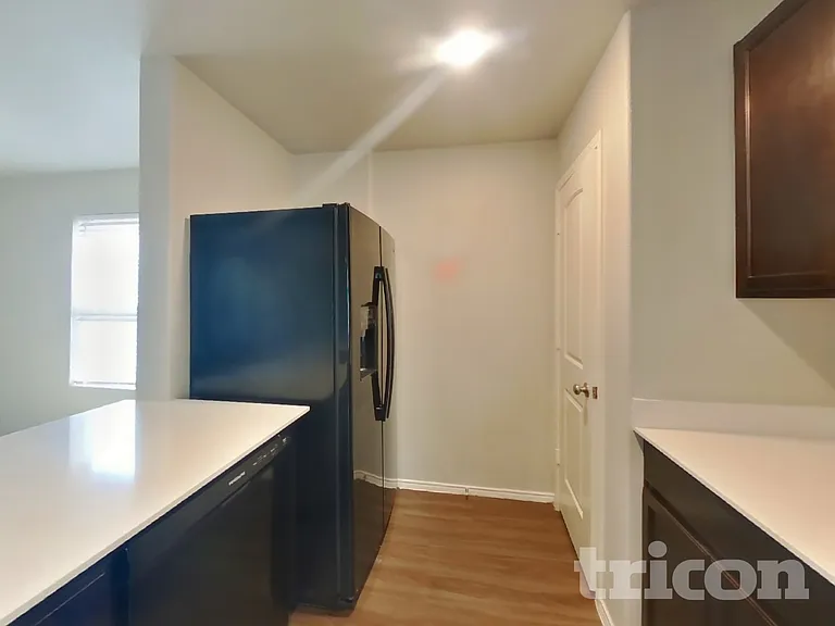 5693 McClelland St — Photo 5
