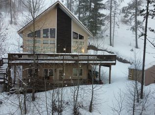 3236 Kaniksu Rd, CHEWELAH, WA 99109