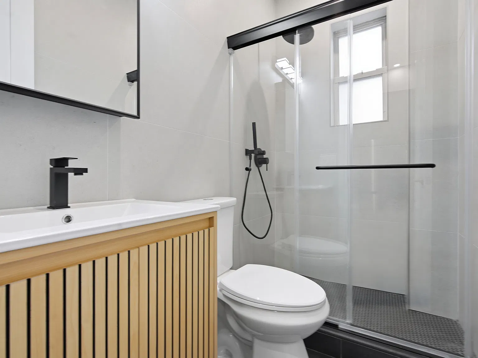 120 Wythe Ave — Photo 4