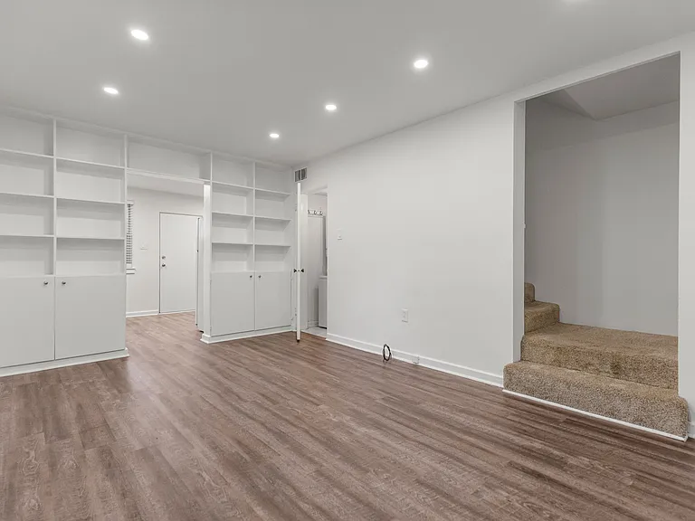 53 Faris Cir — Photo 5