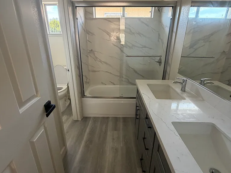 1147 Legend Cir — Photo 30