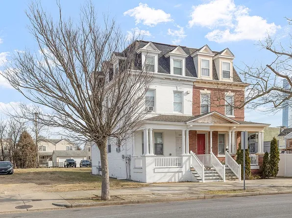125 N Pennsylvania Ave, Atlantic City, NJ 08401