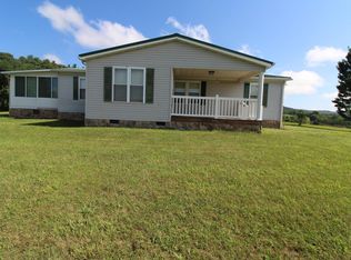 4172 Seminole Rd, Forest Hill, WV 24935