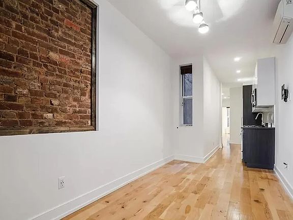 4th image of 229 E 5th St APT 8