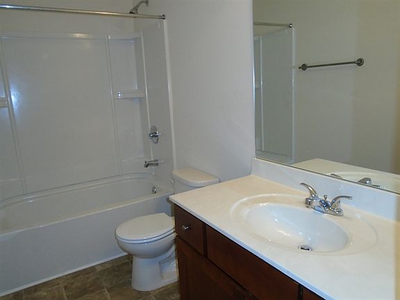 2nd image of 2545 Beal St #0