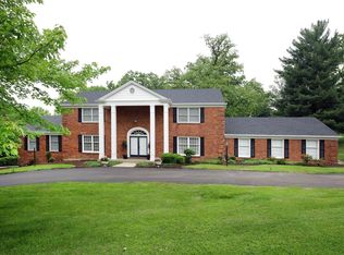 331 Ladue Woods Ct, Saint Louis, MO
