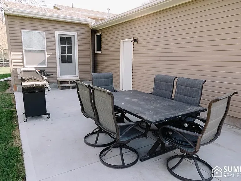 1612 Zola Ct — Photo 9