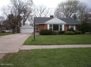 1208 Franklin St, Kalamazoo, MI 49001