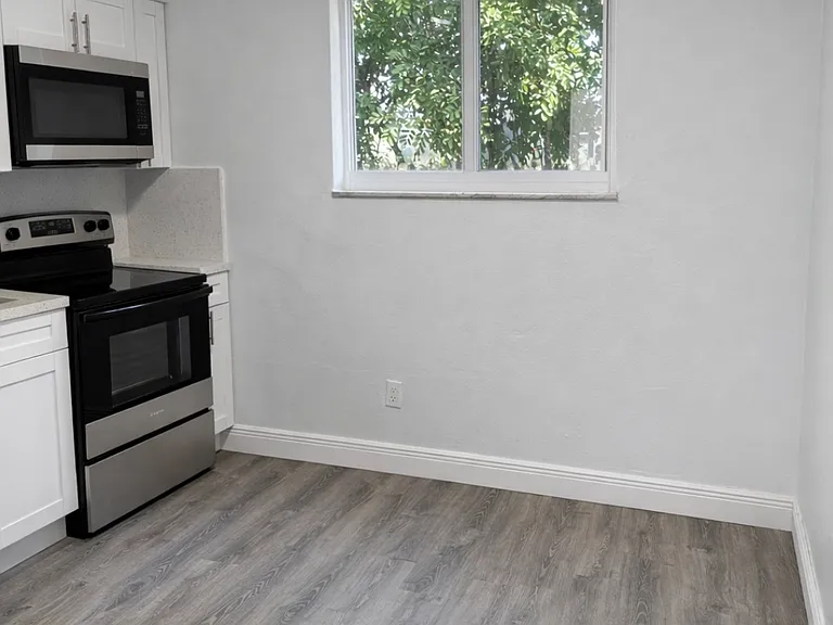 7861 Johnson St #203 — Photo 3