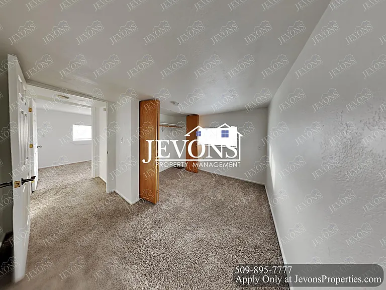 1509 Swan Ave — Photo 32