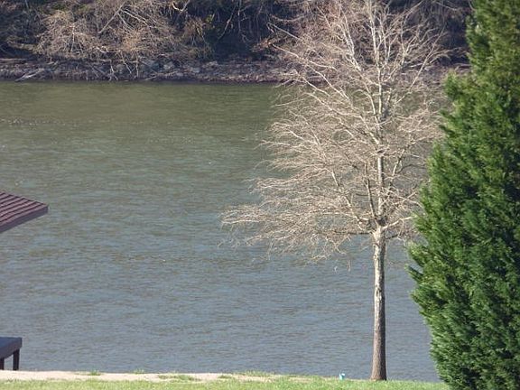 4th image of 261 Rivers Edge Dr Lot 16