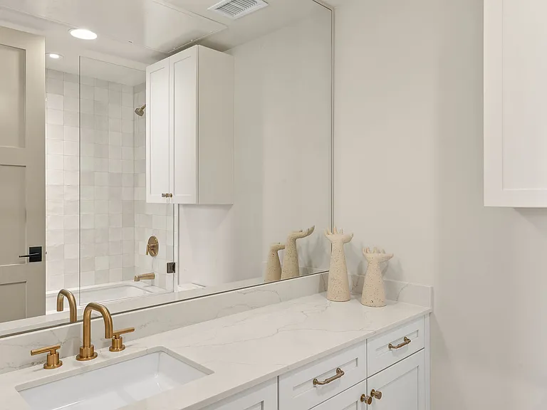 1325 N Dewey Ave #1325 — Photo 11