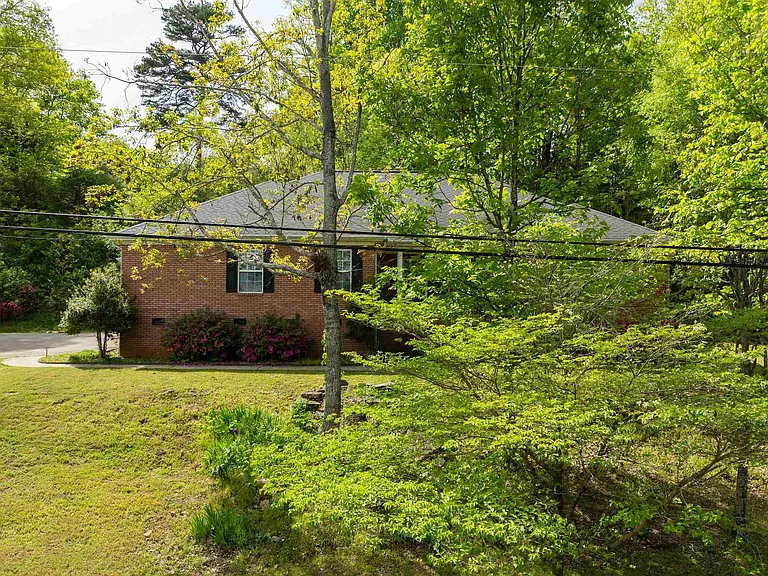 3707 Montclair Rd SW — Photo 34