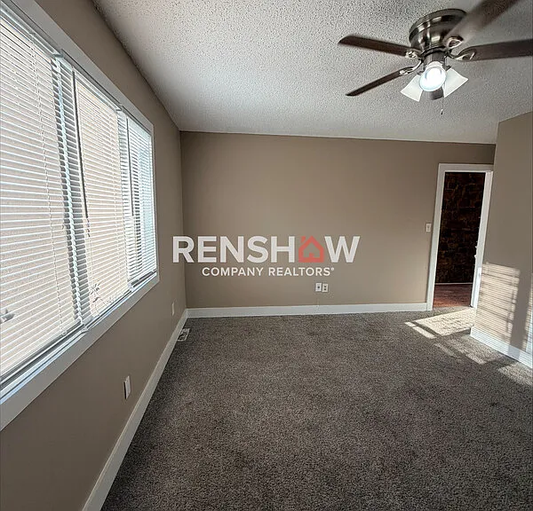 35 Maywood Dr — Photo 23