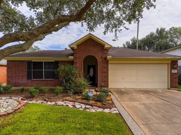 3050 Texas Oak Dr, Katy, TX 77449