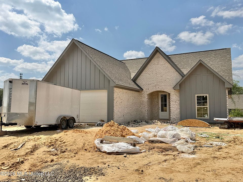 1st image of 705 Celadon St