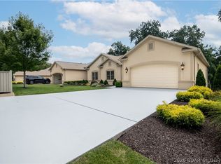 270 Resplander Cir, Sunrise Beach, MO 65079