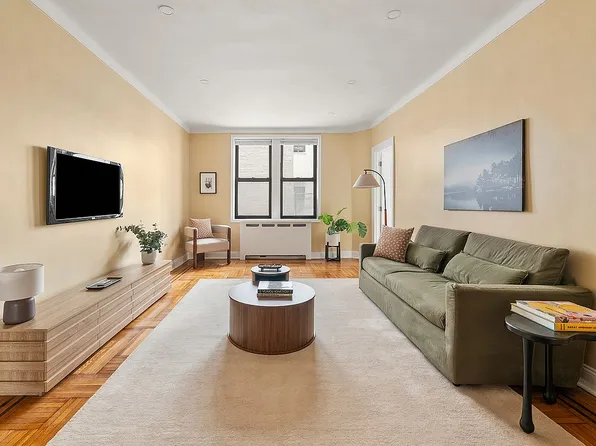 657 E 26th St APT 1S, Brooklyn, NY 11210