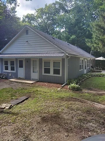1 bed, 500 sqft, $1,100 — Photo 1