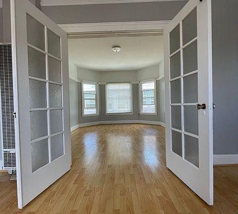 Welcome Home! 2nd Bedroom or large living area with bay windows