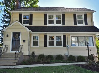 12 Caton Ter, Caldwell, NJ