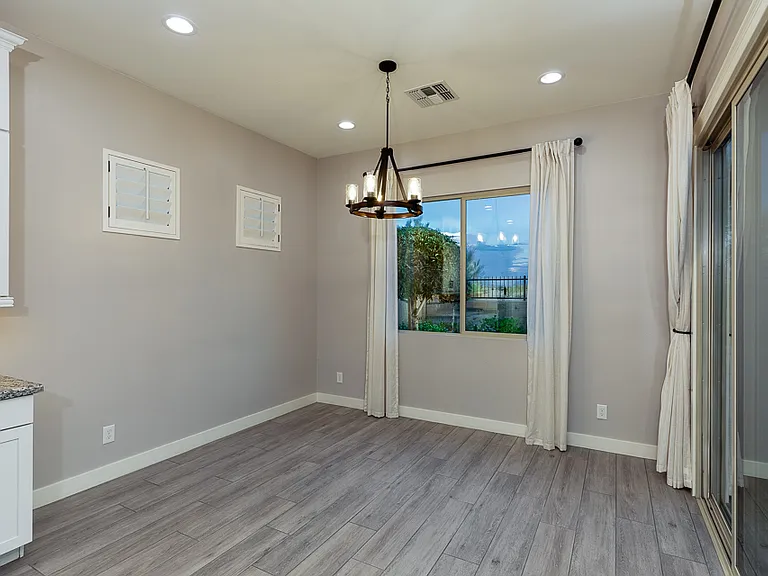 9216 W White Feather Ln — Photo 23